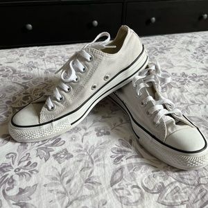 Converse All Star Chuck Taylor Lowtops M6.5 W8.5 Mouse Grey